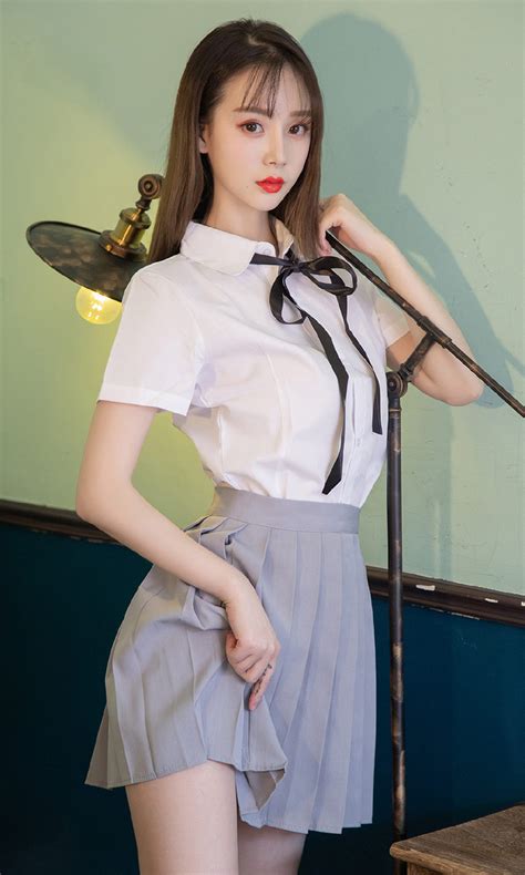 校园女匪